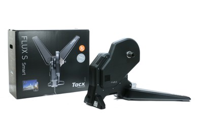 tacx flux smart t2900 turbo trainer